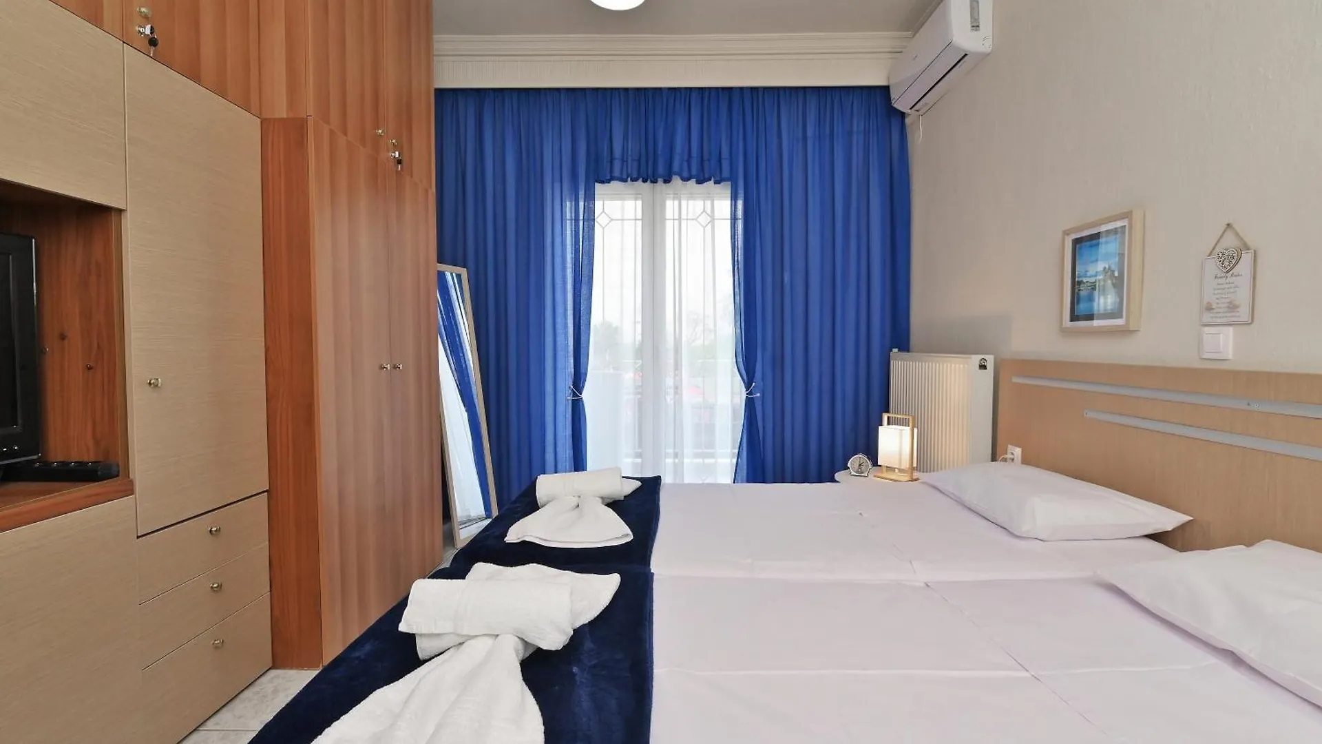 Апартаменты Casa Blue - 15 Min To Beach Неа-Муданья