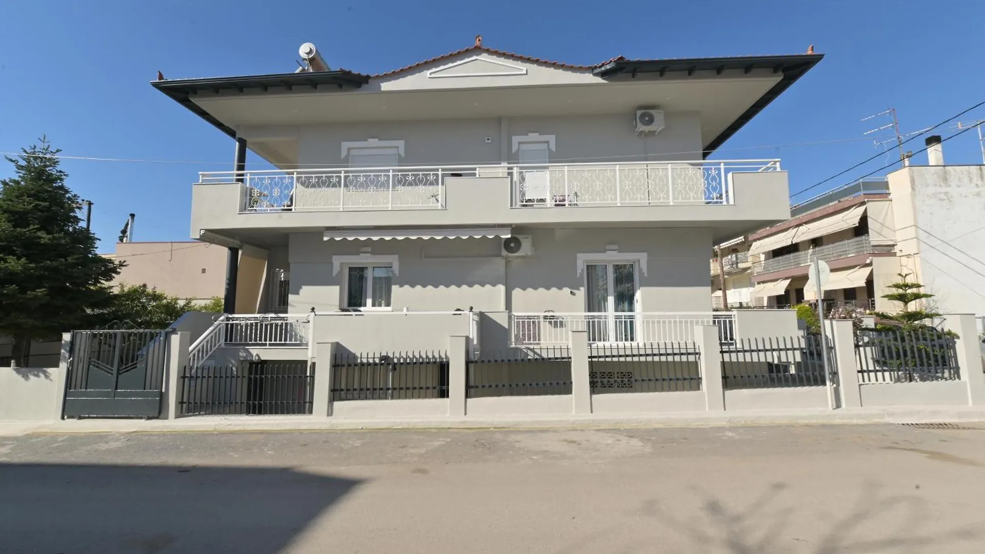 Апартаменты Casa Blue - 15 Min To Beach Неа-Муданья